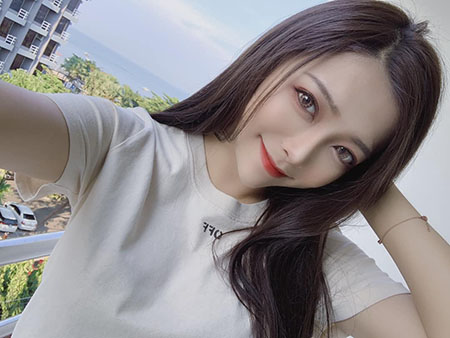 後天混血 卡麥拉三段式隆鼻縮鼻翼混出精靈感輪廓 自體結構式肋骨隆鼻 隆鼻手術 整形外科 魔滴隆乳 隆乳 自體脂肪隆乳 隆鼻 抽脂 平胸 拉皮 肌力塑 元和雅整形外科診所